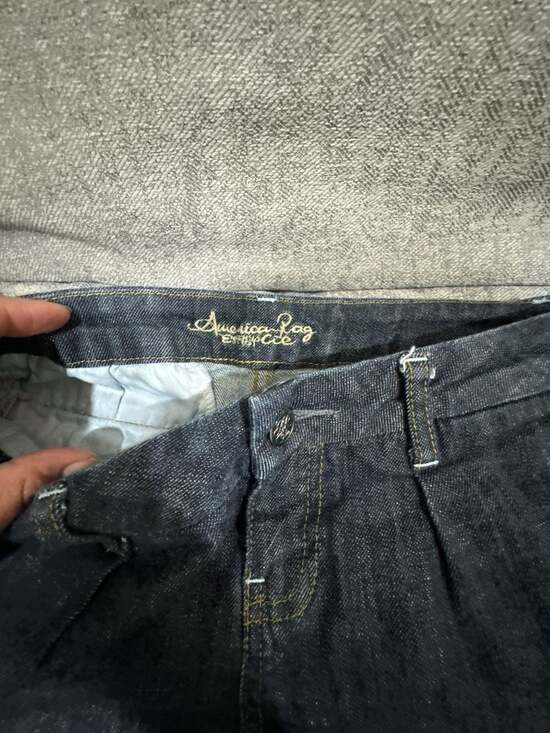 American Rag - Picture 2 of 9